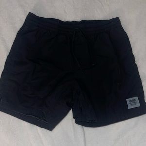 Vans Men’s Athletic Shorts 5” inseam black great condition